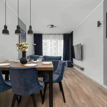 Appartement Stylish For 6 With Balcony Near The Main Square By Renters Wrocław